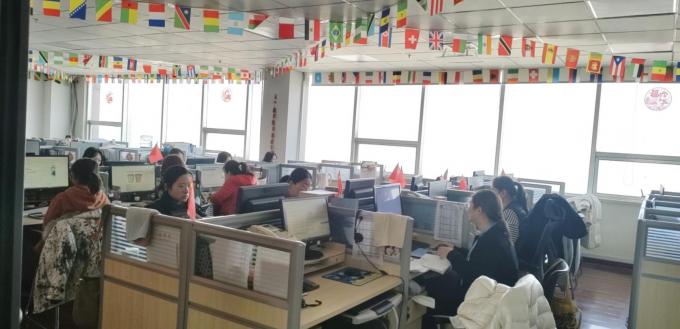 Manicotti di arrampicata in plastica multicolore per bambini Parco giochi Parete di arrampicata 6