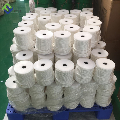 Corda da ormeggio intrecciata in nylon a 3 fili 18 mm x 220 m