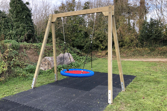 Parco giochi di alto livello Nido di uccelli Swing 120cm 12cm Anello con colore personalizzato