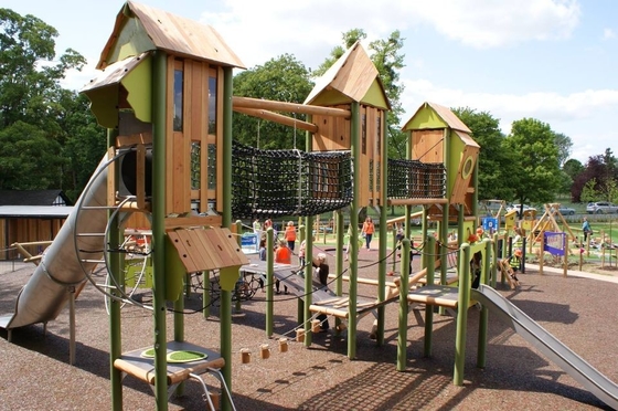Tunnel all'aperto del reticolato della corda dei bambini del campo da giuoco con la dimensione su misura